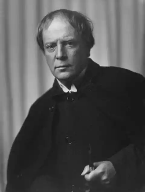 Black and white Photo of Author Arthur Machen (1863 - 1947)