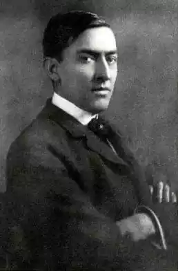 Black and white Photo of Author George Ade (1866 - 1944)